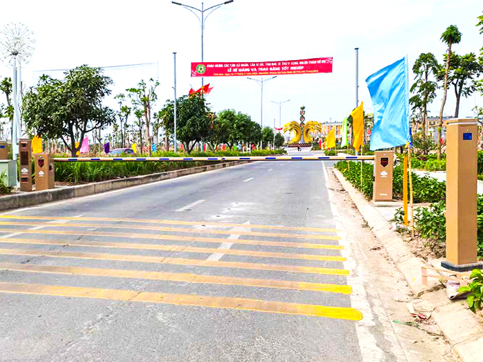 某大學生城采用 “安快” 車牌識別系統(tǒng)